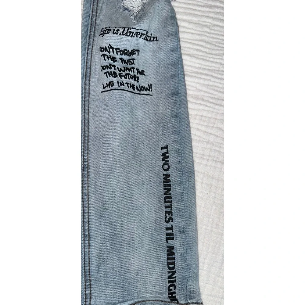NINTH ROGUE HALL  Slim Distressed Graphic‎ Print Jeans Women's